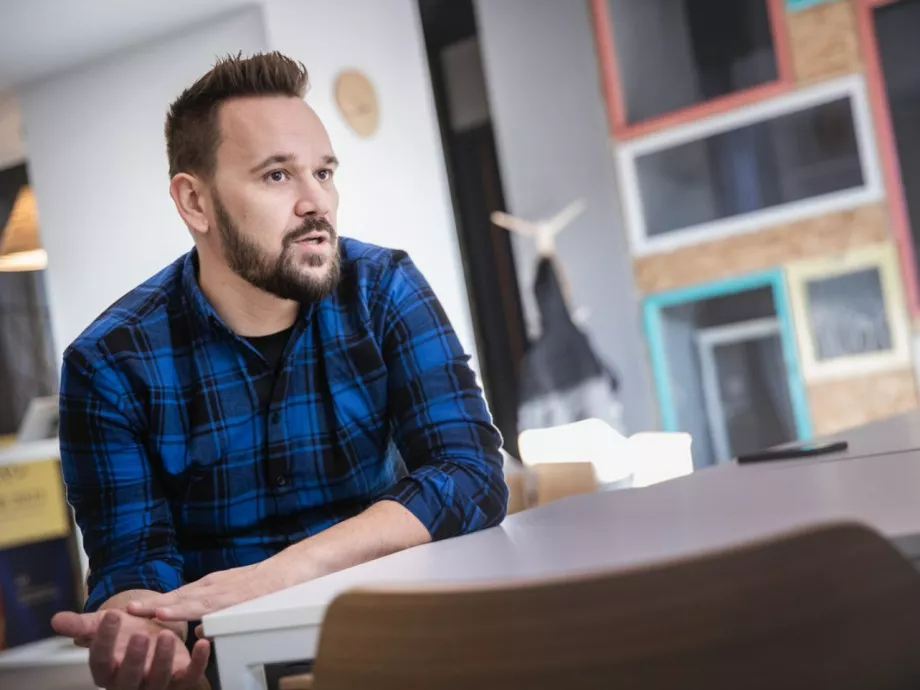„A főzés egészen hasonló egy kampány tervezéséhez és
levezényléséhez”