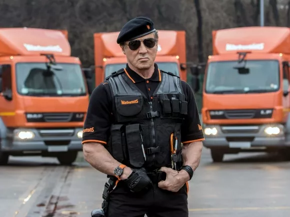 Stallone kőkemény kiszállítófiút alakít