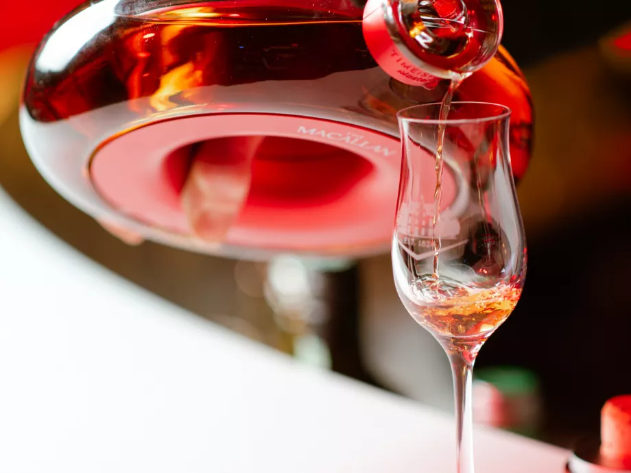 Art térben szervezték meg a Macallan whiskey jubileumi eseményét
