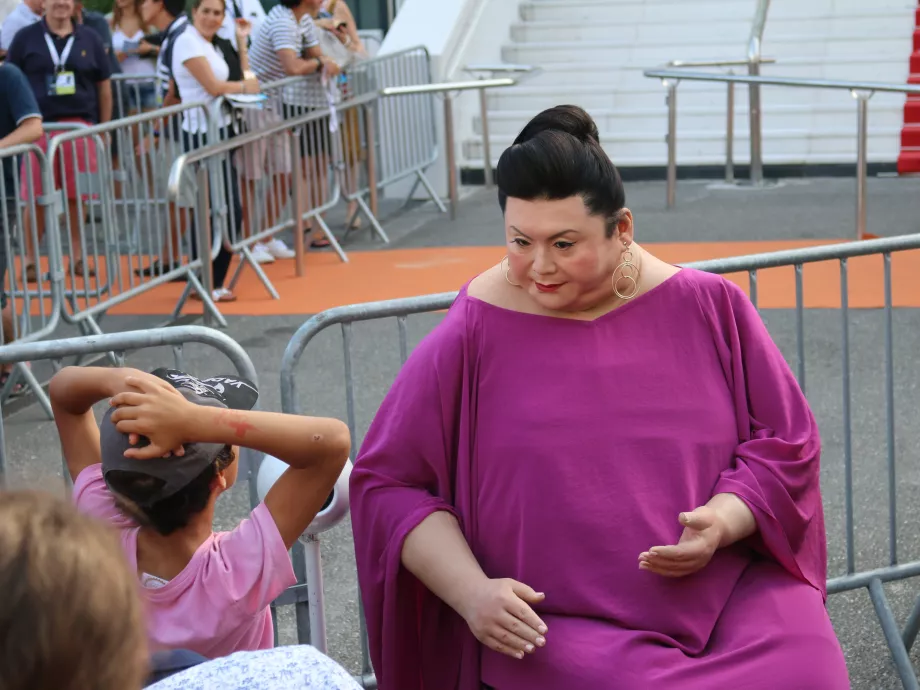 Hátborzongató robot az utolsó cannes-i napon