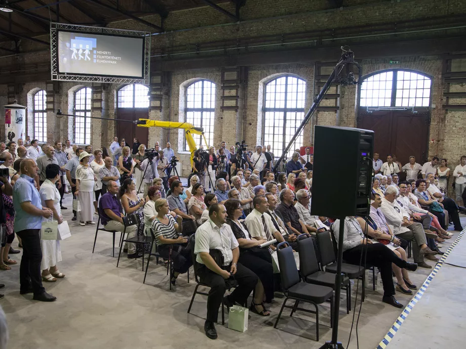 Megnyílt az ózdi Digitális Erőmű és a Nemzeti Filmtörténeti Élménypark