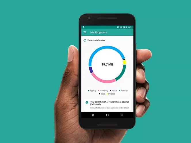 Nehéz felismerni a Parkinson-kór jeleit, de ez az app most segít