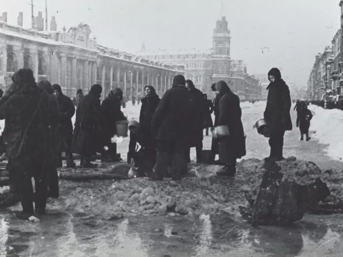 Te hol szereznél tojást a rommá lőtt Leningrádban? 