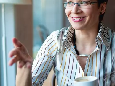 Három nyelven és három telefonon