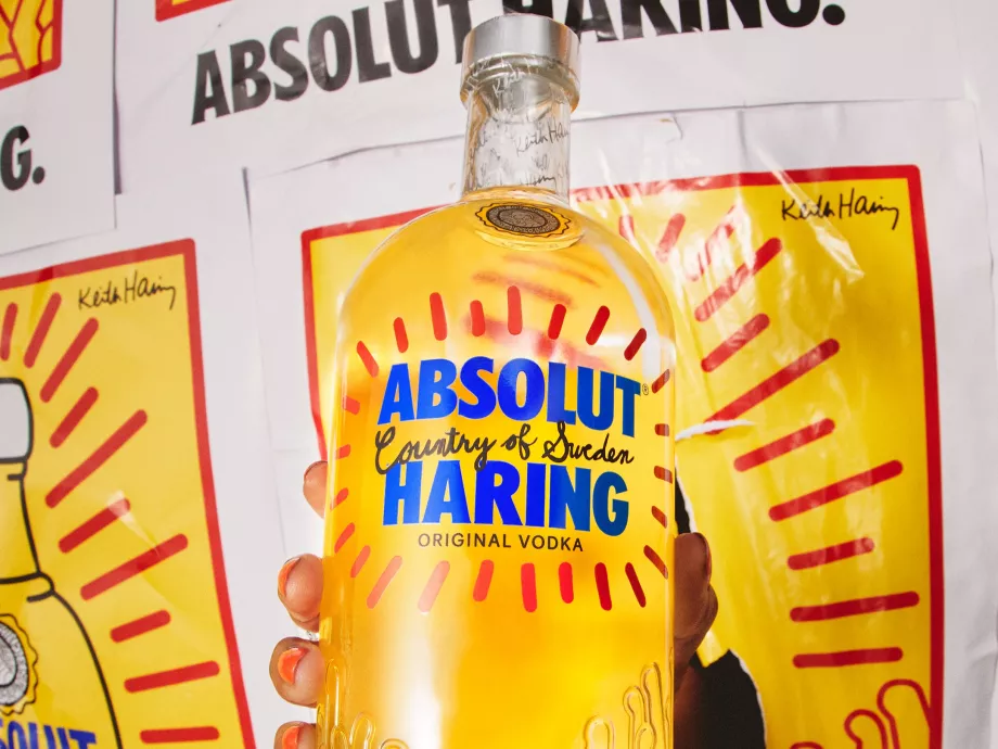 Idén Keith Haring művészete előtt tiszteleg az Absolut