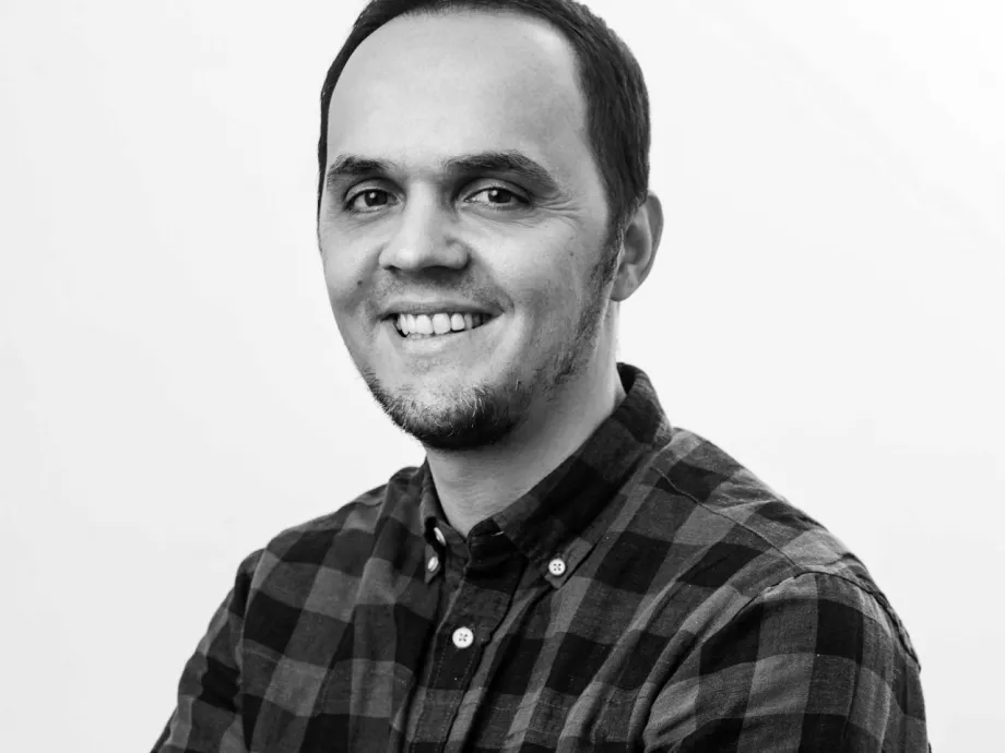 Rímösszefoglaló – Kreatív heti hírek versbe szedve (by Balázs Kornél)