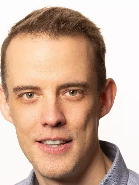 Fadgyas Gábor távozik a FleishmanHillard-tól