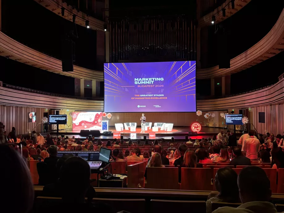 Tech- és emberfókusz egyszerre - szakmai irányvonalak a 2026-os Marketing Summitról