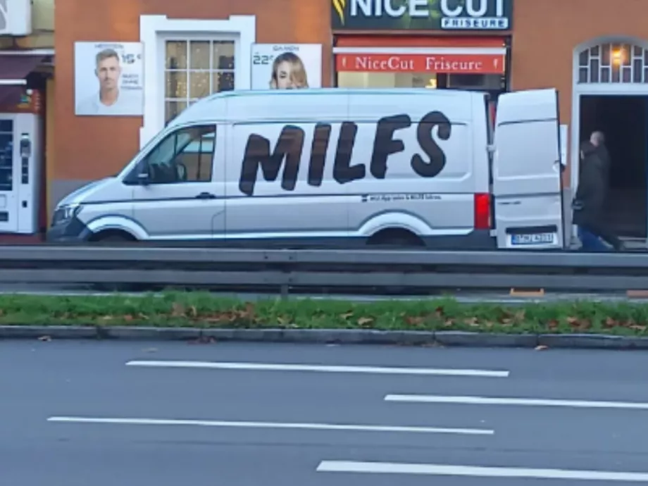 Hogyan kerül ennyi MILF a német városokba?