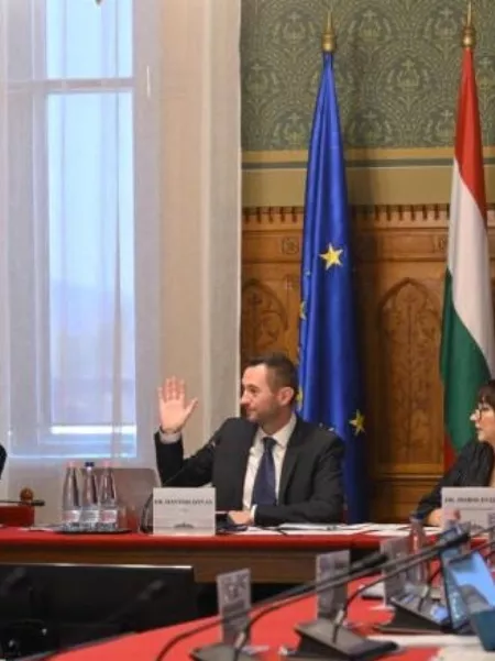 Elkezdődött a Médiatanács és az NMHH élére pályázók meghallgatása