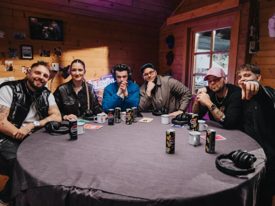Elstartolt a Sávlekötő Camp második évada